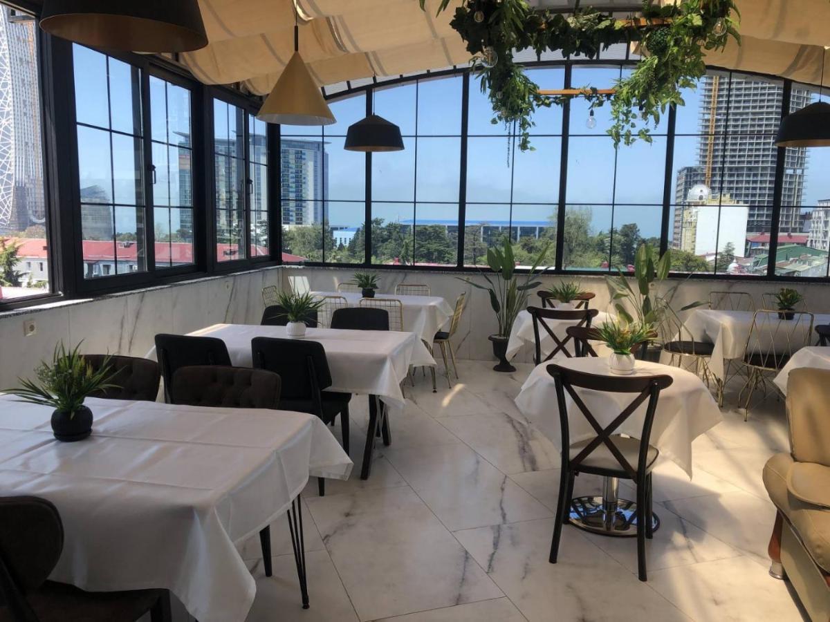 Panorama Hotel Batumi Eksteriør billede